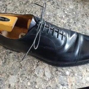 Church\'s Men\'s Black Custom Grade England Captoe Laceup Oxford Size 11C Churchs | Shoes | Churchs Mens Black Custom Grade England  main image 2